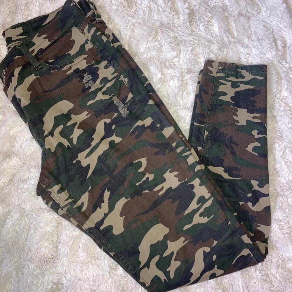 Army Skinny Ankle rise jeans “stretchy”